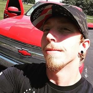 Meet your Posher, Kyle